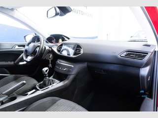 Peugeot 308 5p Style PureTech 110 S&S 6 Vel. MAN (2020)