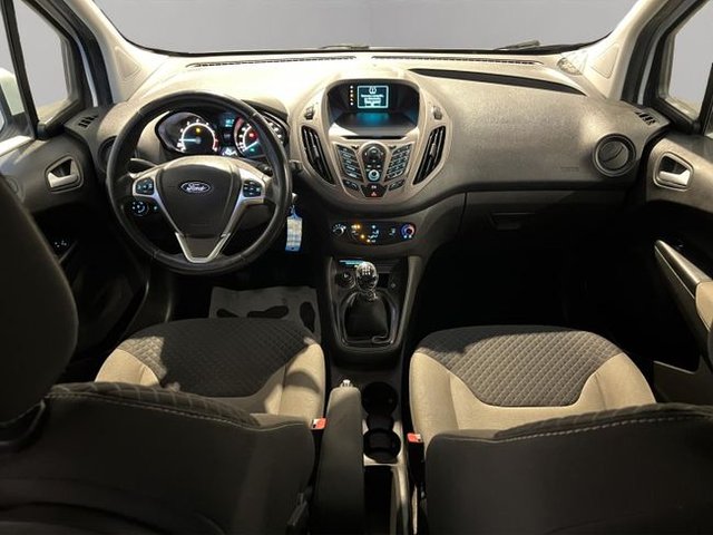 Ford Tourneo Courier 1.0 EcoBoost 100cv Trend (2015)