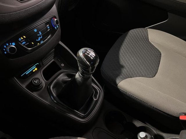 Ford Tourneo Courier 1.0 EcoBoost 100cv Trend (2015)