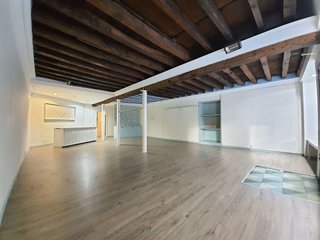 Local comercial en venta en Casco Viejo en Vitoria-Gasteiz
