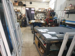 Ventanas y puertas de aluminio y Carpintería metál