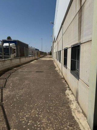 Nave industrial en venta en Carolina (La)