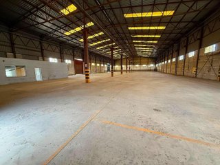 Nave industrial en venta en Carolina (La)
