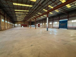 Nave industrial en venta en Carolina (La)