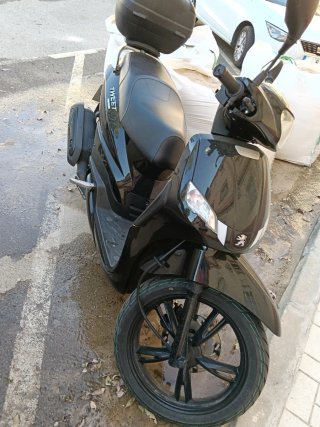 Peugeot Tweet 125cc 2023 Negra