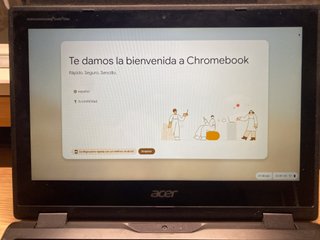 Acer R752 n18q6 Chromebook