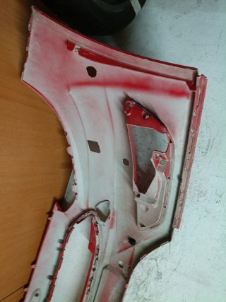 Paragolpes Ford Focus 2010-2019 Rojo