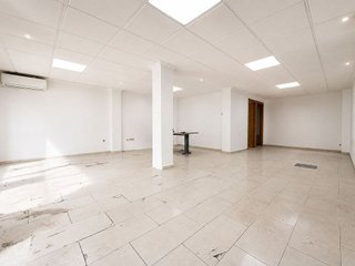 Local comercial en venta en La Constitución - Canaleta en Mislata