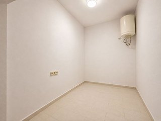 Local comercial en venta en La Constitución - Canaleta en Mislata