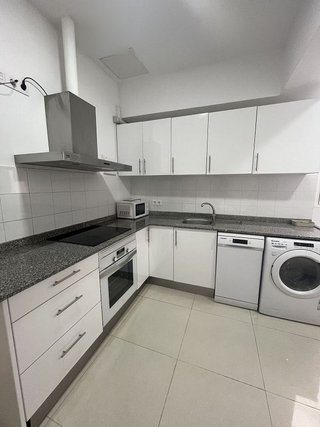 Piso en alquiler en Santa Catalina - Canteras en Palmas de Gran Canaria(Las)