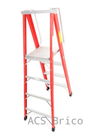 Escalera Fibra Tijera 2x4 - 1,14 Metros - 10400 - Mader
