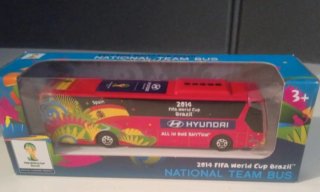 Autobus España Mundial 2014 Hyundai 12,3x2,7cm