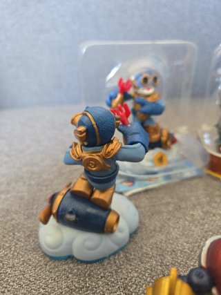 Lote Skylanders SuperChargers Figuras y Vehículos