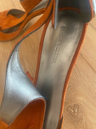 Zapatos de tacón Gloria Ortiz naranja
