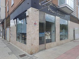 Local comercial en venta en AVE - Villimar en Burgos