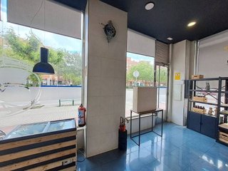 Local comercial en venta en AVE - Villimar en Burgos