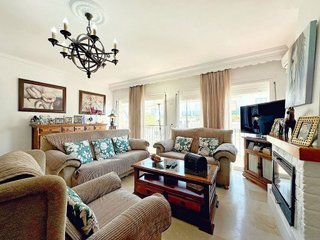Casa adosada en venta en Centro Urbano en Estepona