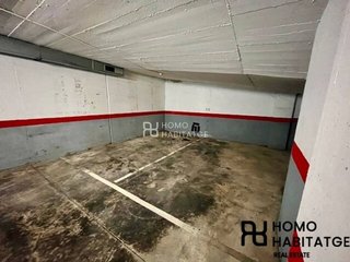 Garaje en venta en Centre en Sabadell