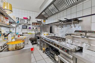Local comercial en venta en Zona Puerto Deportivo en Fuengirola