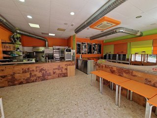 Bar en venta en Palacio de Congresos - Urbadiez - Entrepuentes en Sevilla