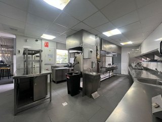 Local comercial en venta en Playa de San Juan en Alicante