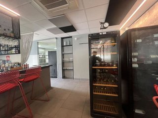 Local comercial en venta en Playa de San Juan en Alicante