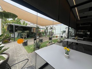 Local comercial en venta en Playa de San Juan en Alicante