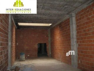 Local comercial en alquiler en Hospital - Parque sur en Albacete
