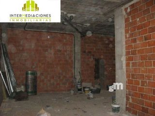 Local comercial en alquiler en Hospital - Parque sur en Albacete