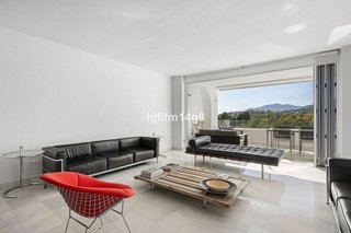 Piso en venta en Benahavís