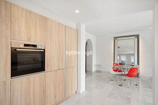 Piso en venta en Benahavís