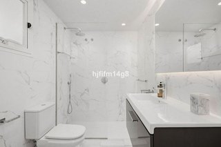 Piso en venta en Benahavís