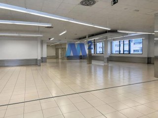 Local comercial en alquiler en La Hoya - Moscatelares en San Sebastián de los Reyes