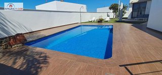 Chalet en alquiler en Montequinto en Dos Hermanas