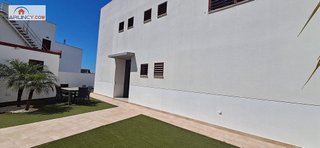 Chalet en alquiler en Montequinto en Dos Hermanas