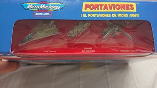 Micro Machines Portaerei (nuova) GIG Galoob Famosa