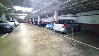 Garaje en venta en La Plana en Esplugues de Llobregat