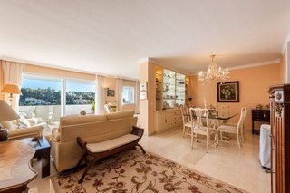 Piso en venta en Benahavís