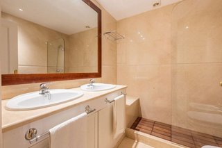 Piso en venta en Benahavís