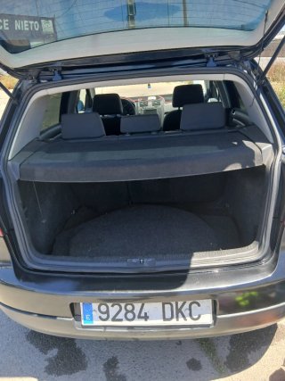 Volkswagen Golf 2005