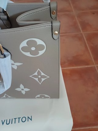 Bolso Louis Vuitton OnTheGo Mediano con chip