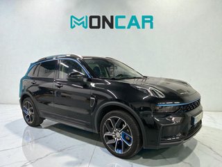 LYNK & CO 01 2022