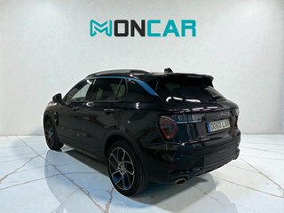 LYNK & CO 01 2022