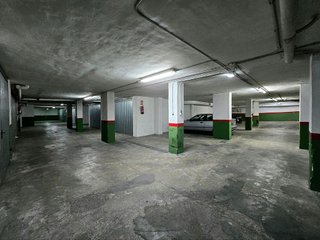 Garaje en venta en Petrer