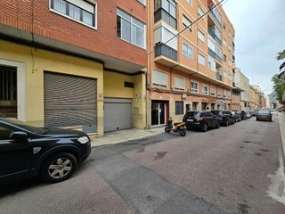 Garaje en venta en Petrer
