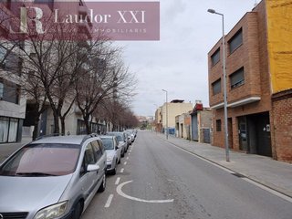 Terreno en venta en Ca n'Oriach en Sabadell