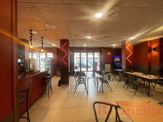 Local comercial en venta en Santa Eugènia en Girona