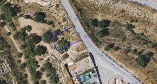 Terreno en venta en Zubia (La)