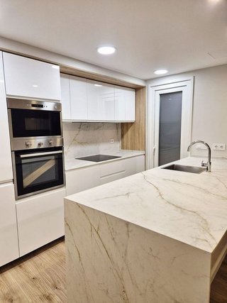 Piso en venta en Zona Puerto Deportivo en Fuengirola