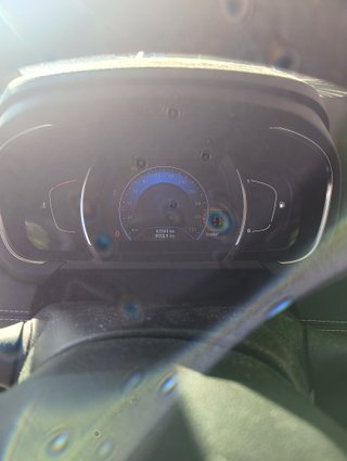 Renault Grand Scenic 2019 con 63.000 km